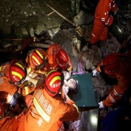 Imágenes de las destructivas consecuencias de los fuertes sismos que sacudieron China