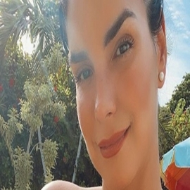 Scarlet Ortiz y las fotografías más ardientes de su Instagram +Imágenes