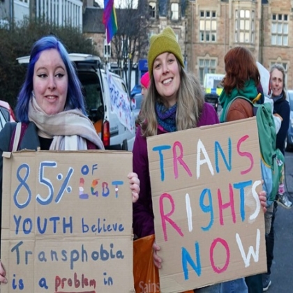 La industria del «auténtico yo» (I): las aberrantes clínicas de cirugía trans