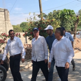 Visita a las zonas afectadas por los sismos en Oaxaca