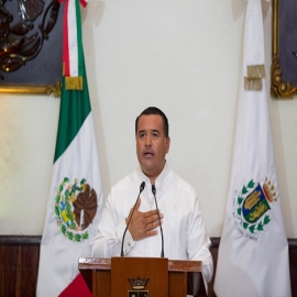 Mérida avanza, unida y solidaria, para superar los retos que impone la crisis ocasionada por la pandemia, afirma el alcalde Renán Barrera