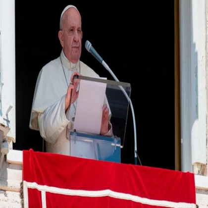 Papa Francisco: Es doloroso ver a personas con autoridad en la Iglesia buscar su interés